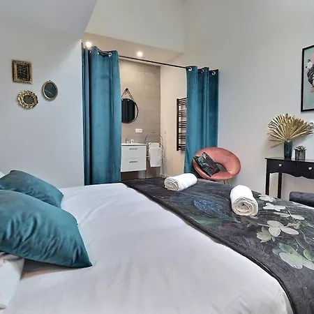 Le Val De Coeur Apartamento *